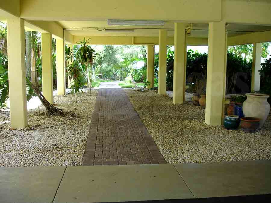 Sea Eagle Club Sub-Building Walkway